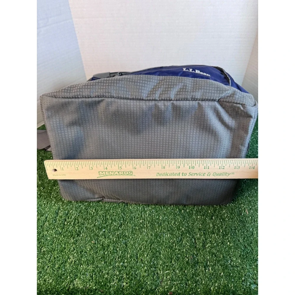 LL Bean Navy Blue Ripstop Nylon Small Duffel Bag Shoulder Strap‎ Insulated Top